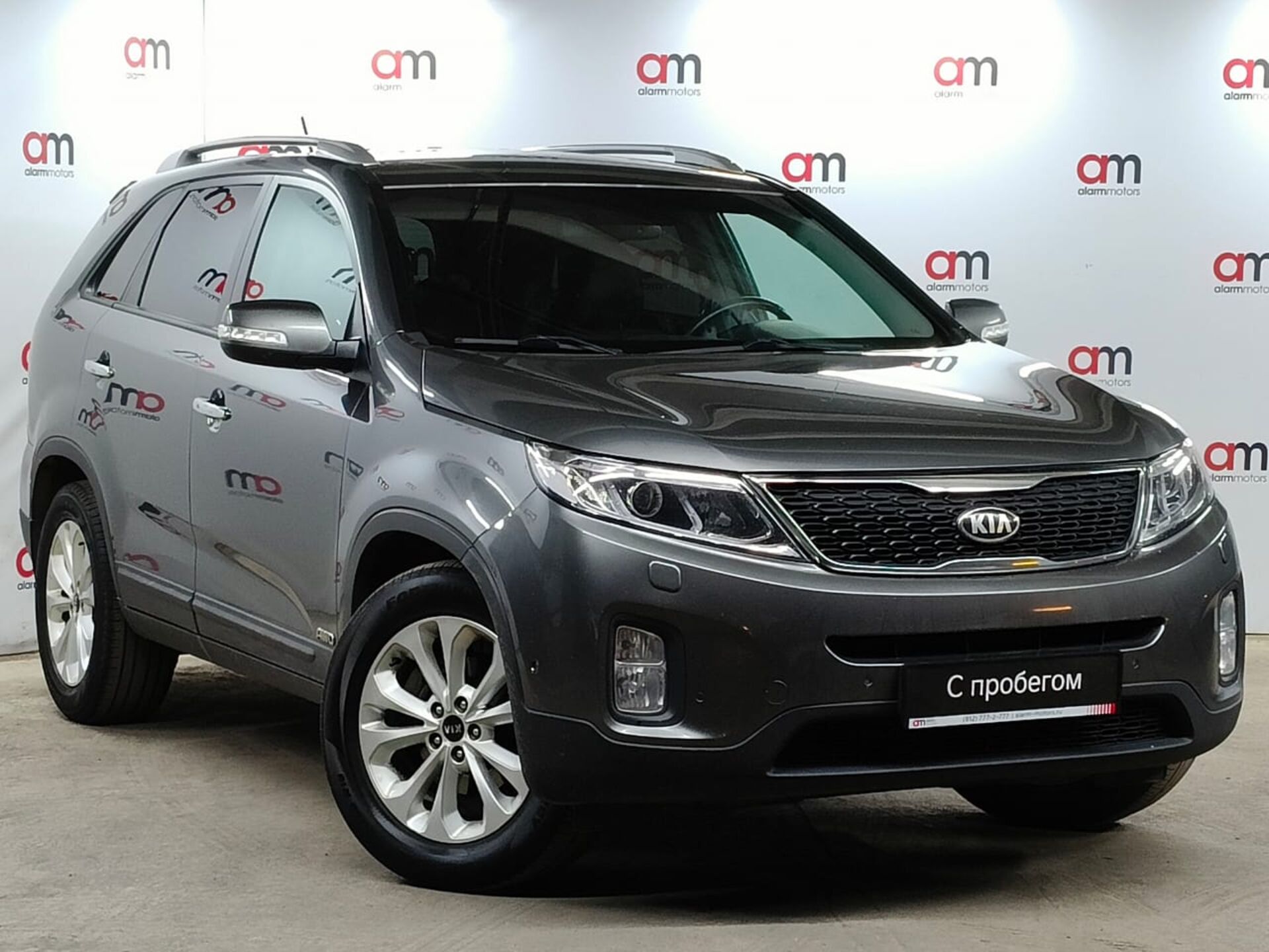Kia SORENTO XWE****71 с пробегом