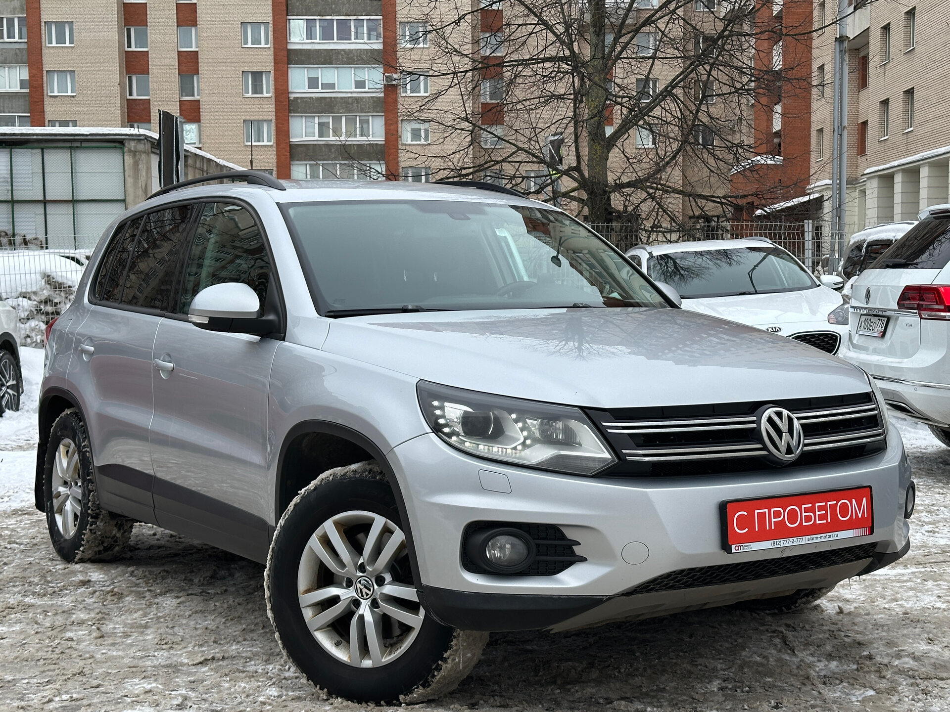 Volkswagen Tiguan XW8****26 с пробегом