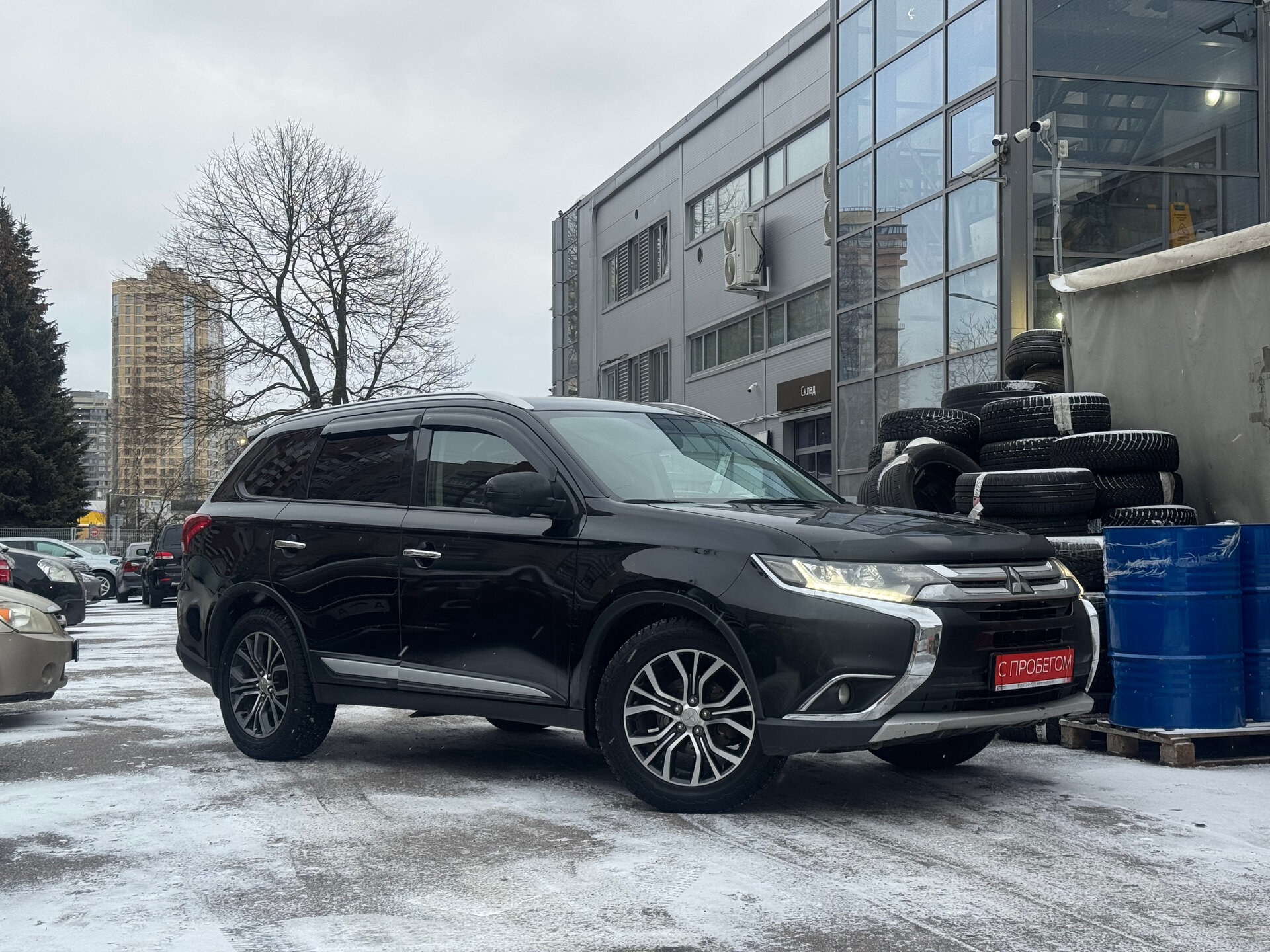 Mitsubishi Outlander Z8T****52 с пробегом