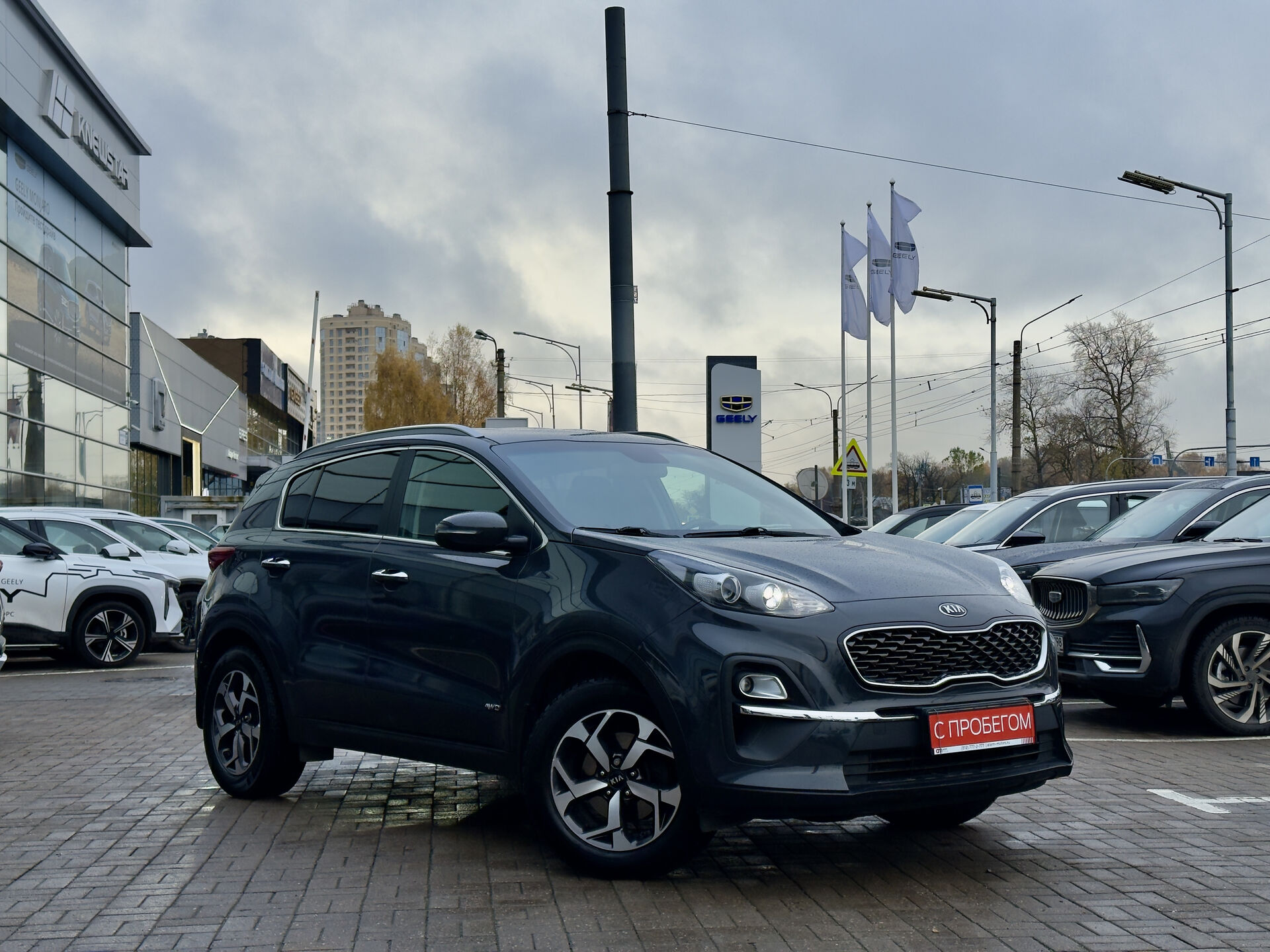 Kia SPORTAGE XWE****61 с пробегом