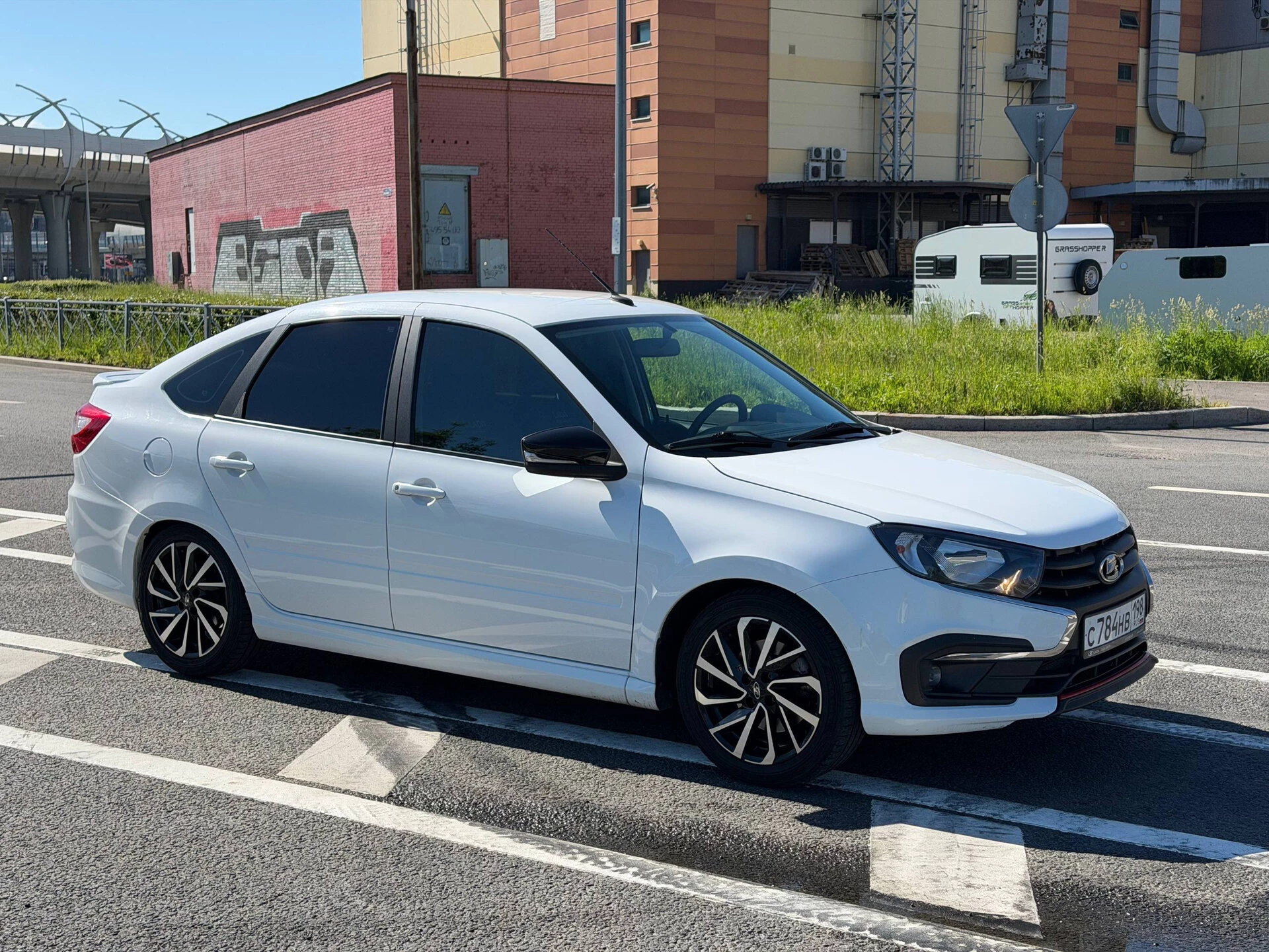 LADA GRANTA Z0X****46 с пробегом