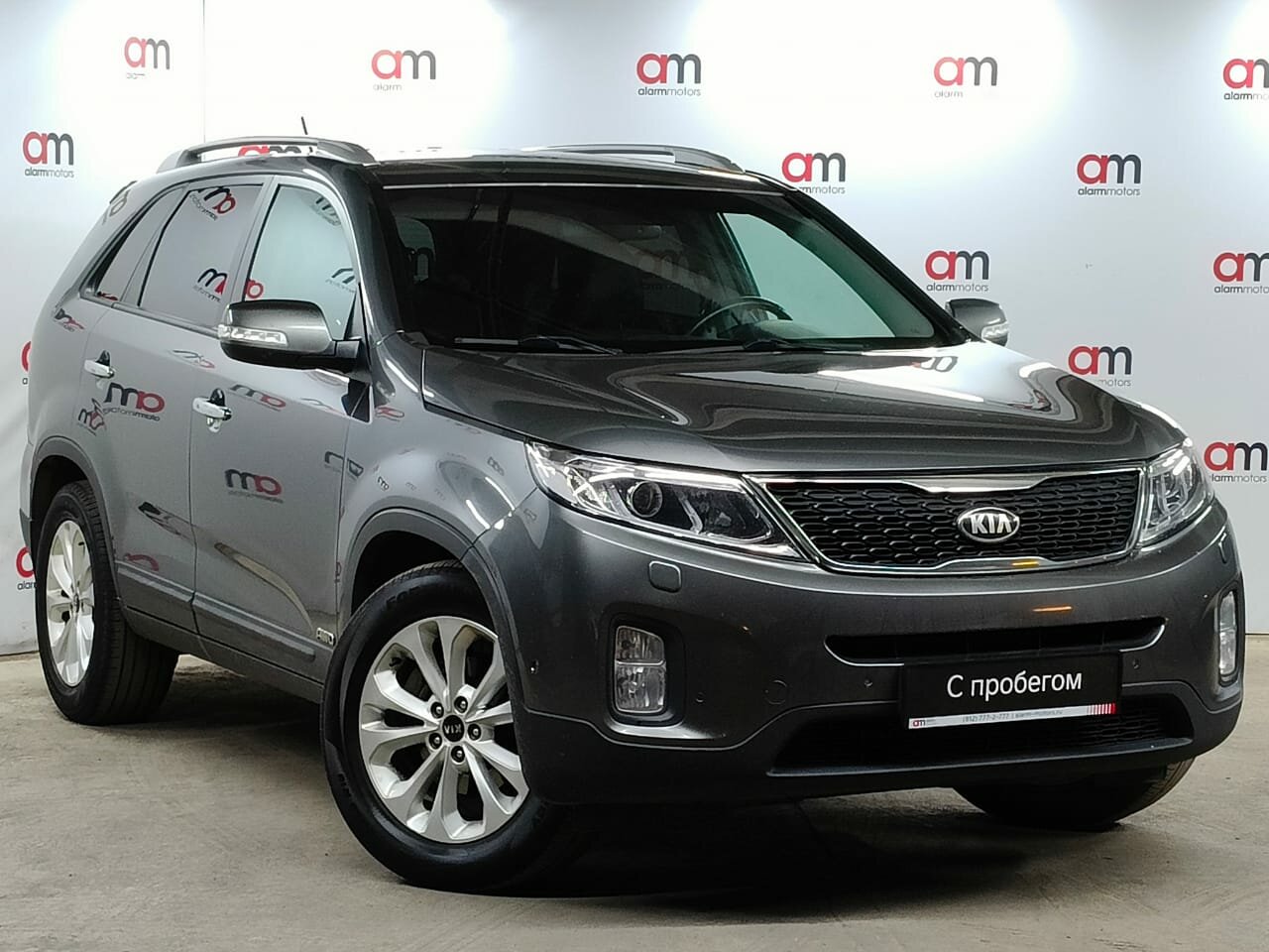 Kia SORENTO XWE****71 с пробегом