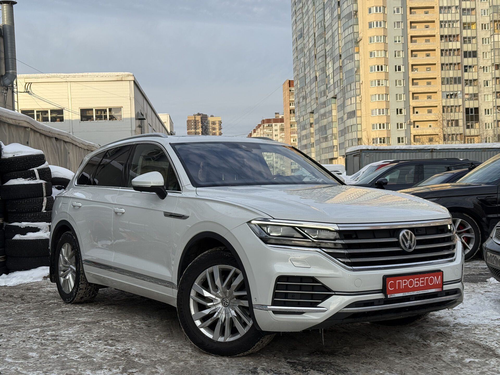 Volkswagen Touareg WVG****17 с пробегом