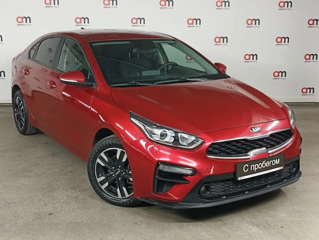 Kia CERATO XWE****19 с пробегом