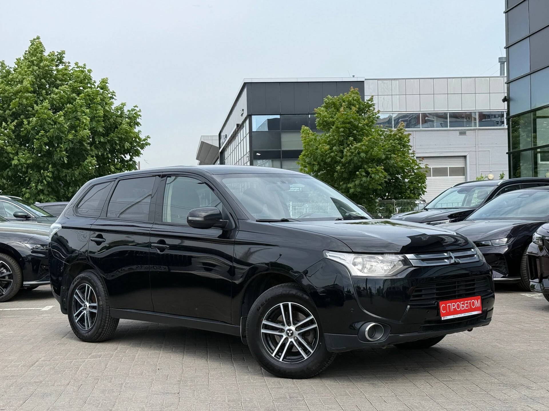 Mitsubishi Outlander Z8T****57 с пробегом