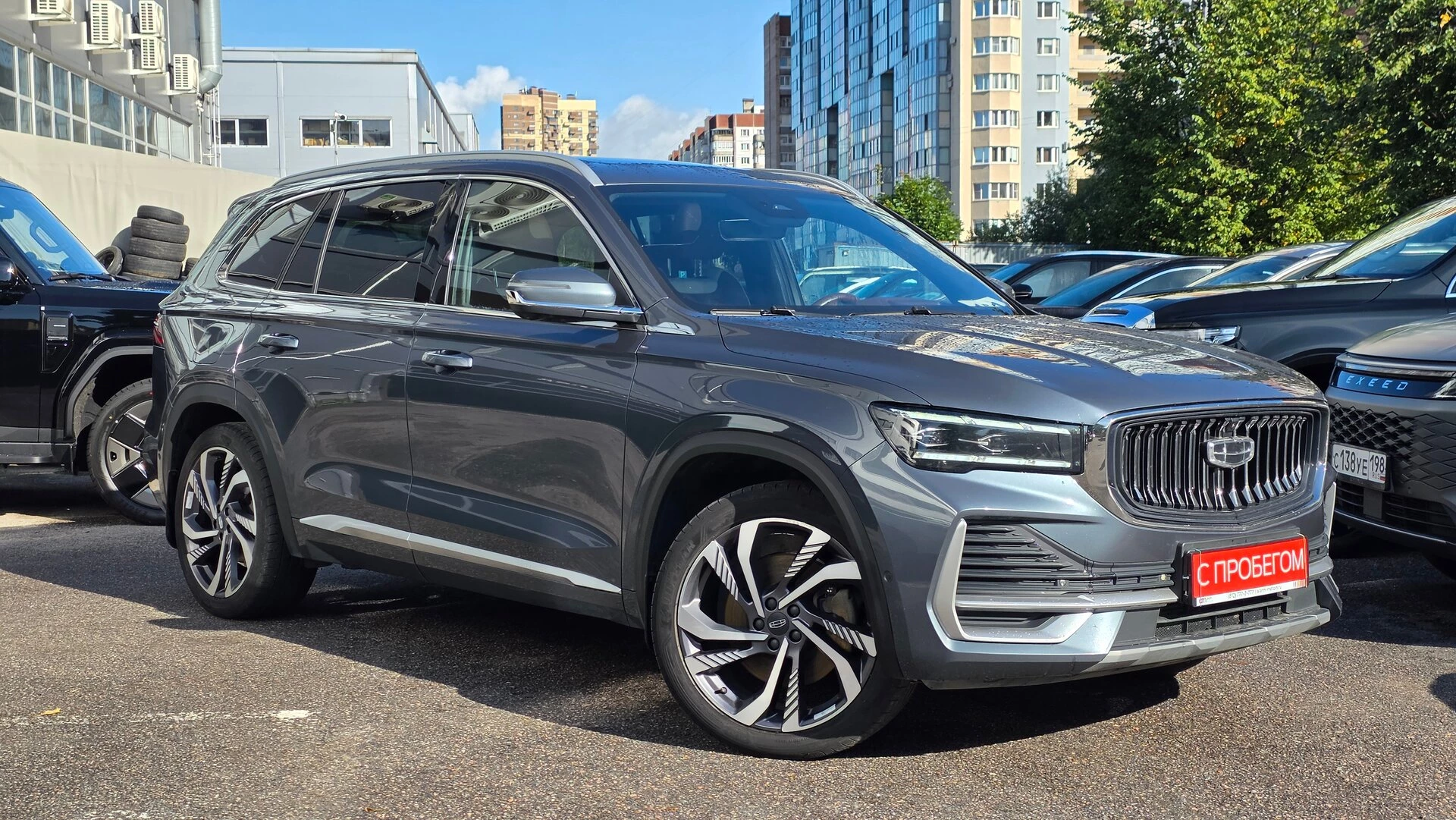 Geely Monjaro LB3****13 с пробегом