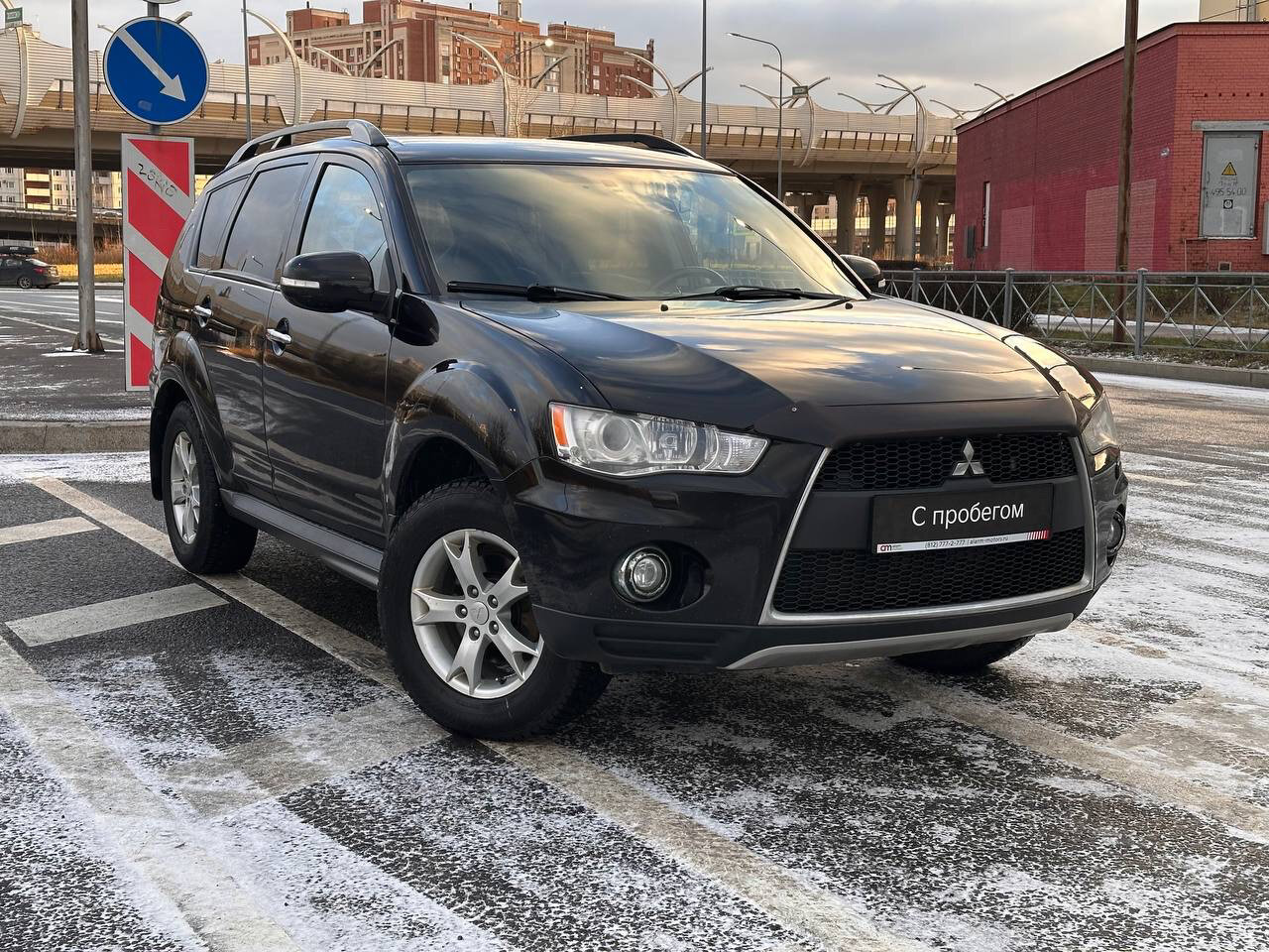 Mitsubishi Outlander Z8T****98 с пробегом
