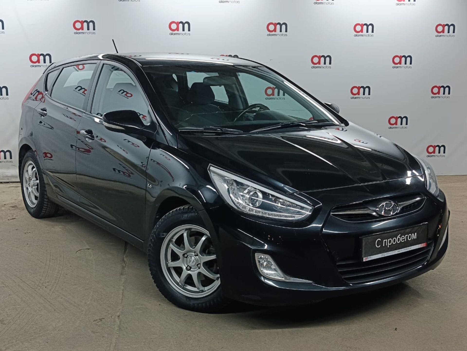 Hyundai Solaris Z94****52 с пробегом