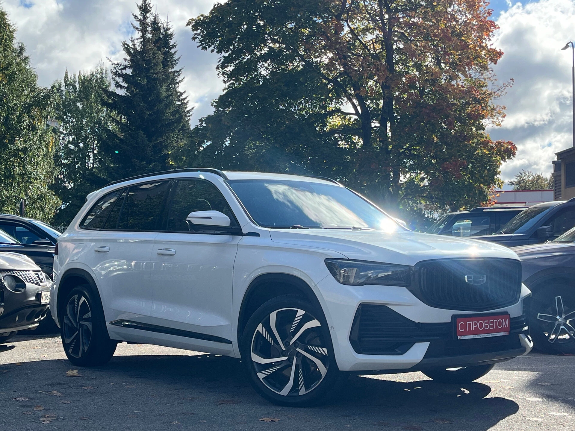 Geely Monjaro LB3****52 с пробегом