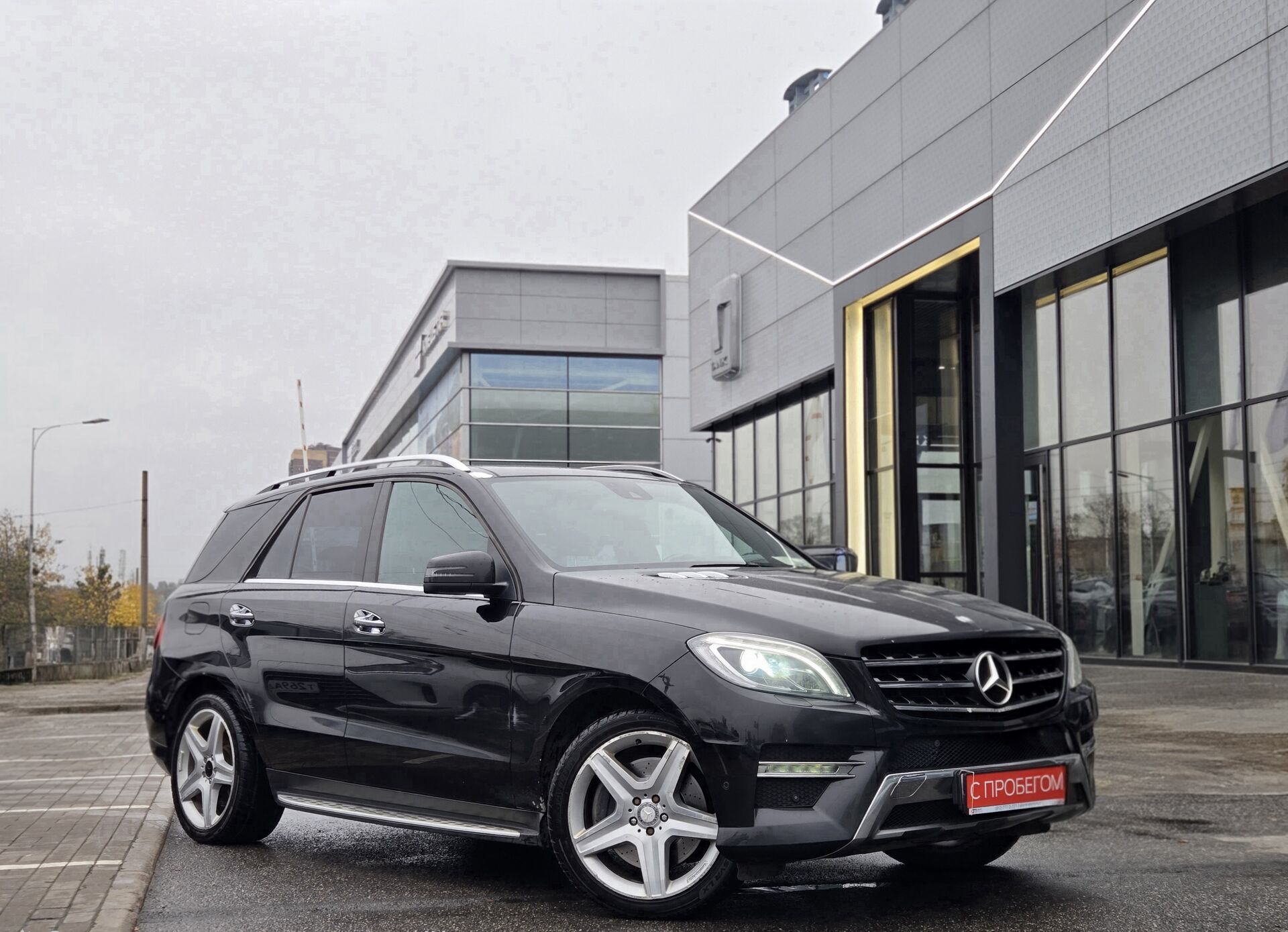 Mercedes-Benz M-Класс WDC****23 с пробегом