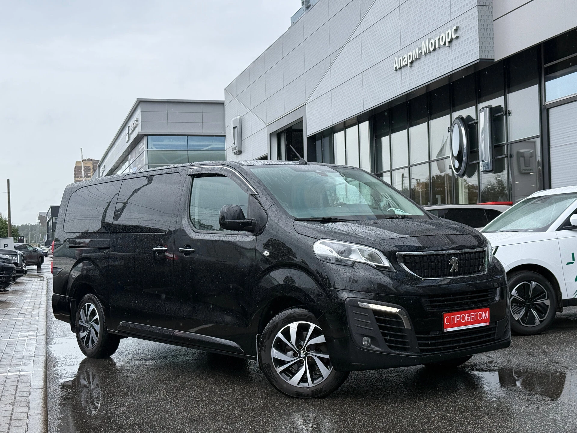Peugeot Traveller Z8T****03 с пробегом