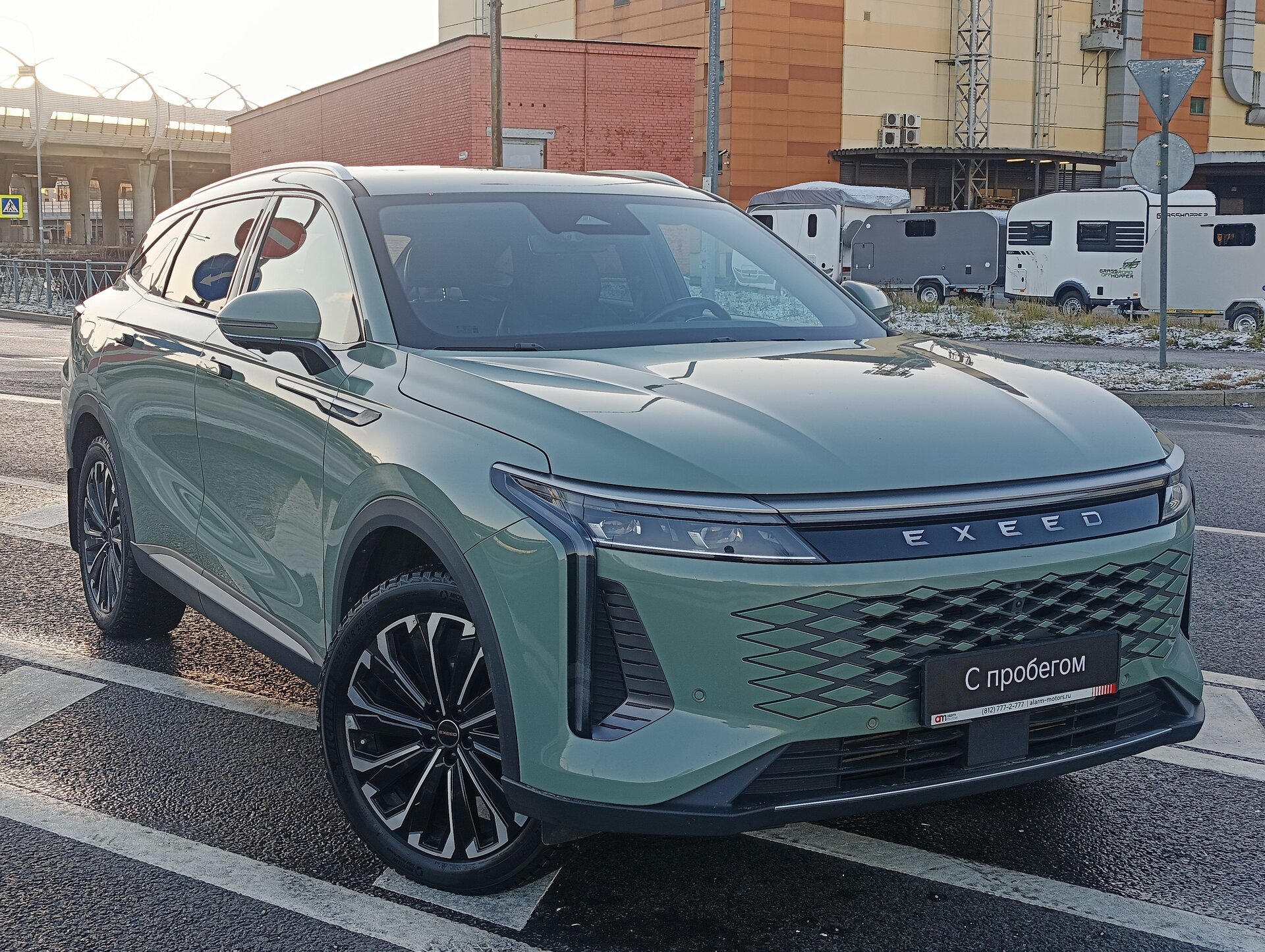 EXEED RX LVT****33 с пробегом