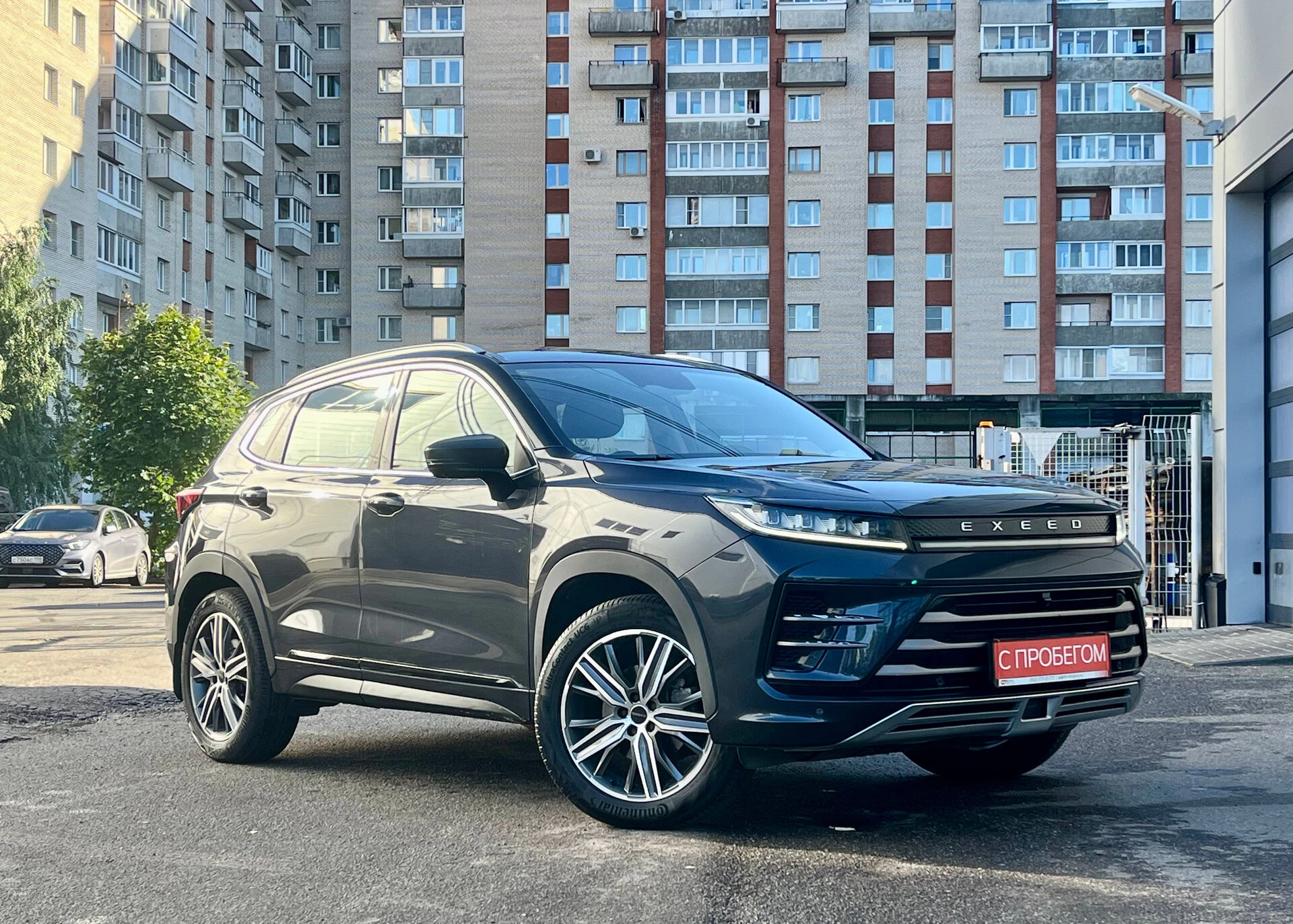 EXEED LX LVT****82 с пробегом