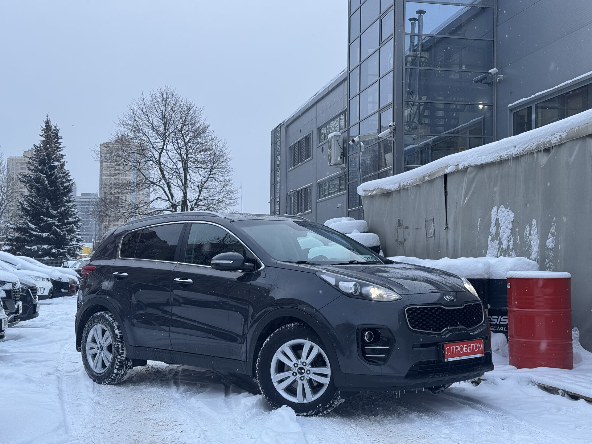 Kia SPORTAGE XWE****52 с пробегом