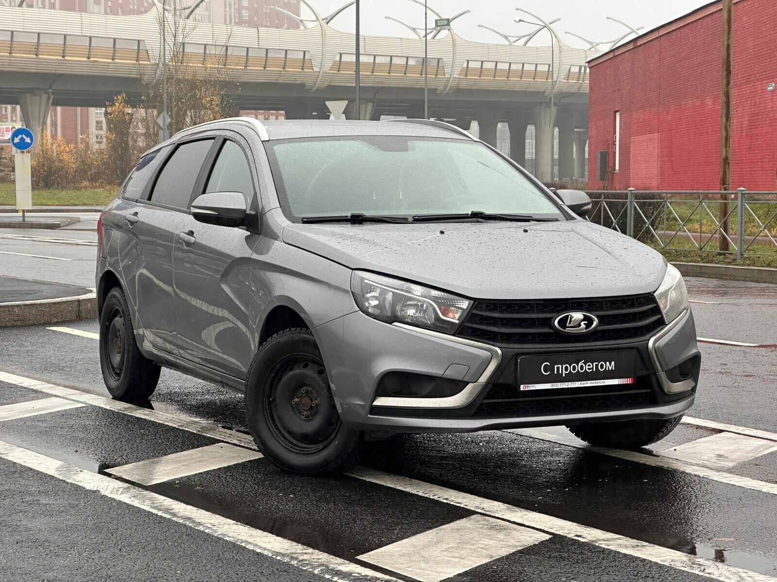 LADA VESTA XTA****50 с пробегом