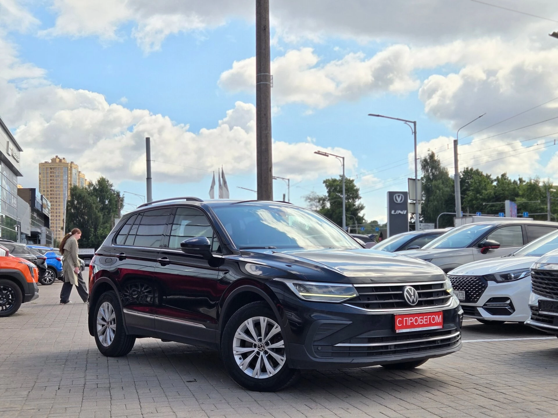 Volkswagen Tiguan XW8****39 с пробегом
