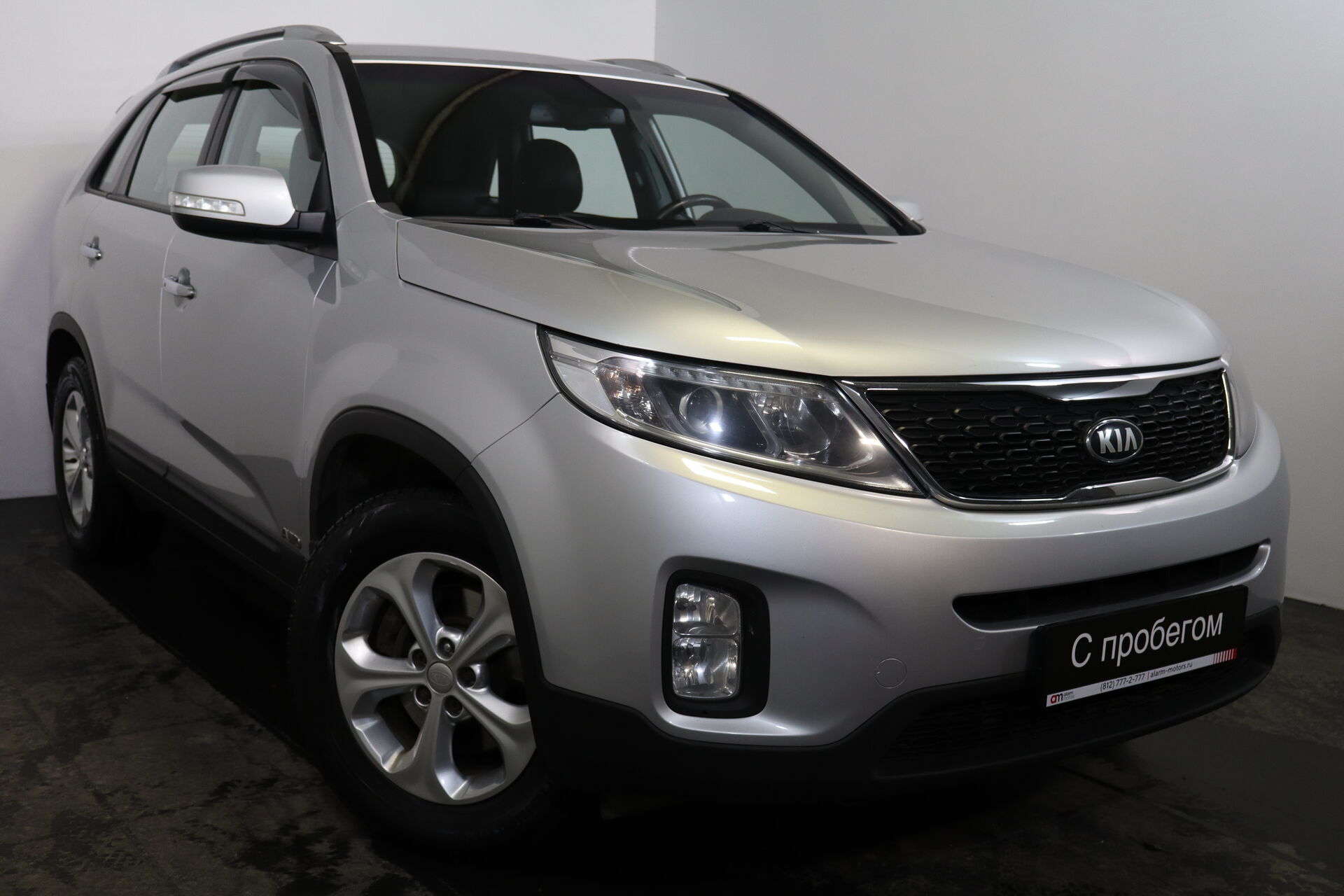 Kia SORENTO XWE****13 с пробегом