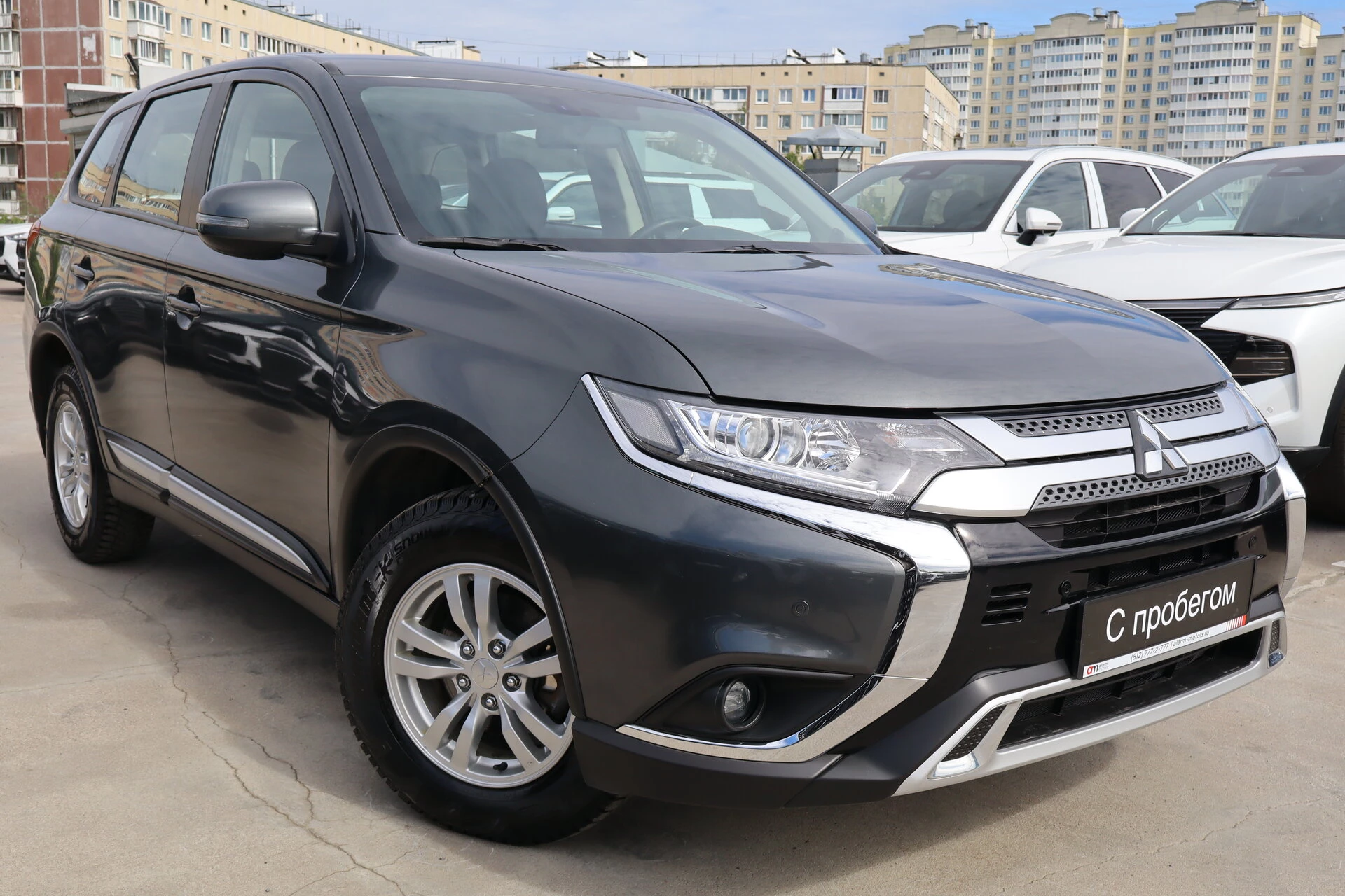 Mitsubishi Outlander Z8T****22 с пробегом