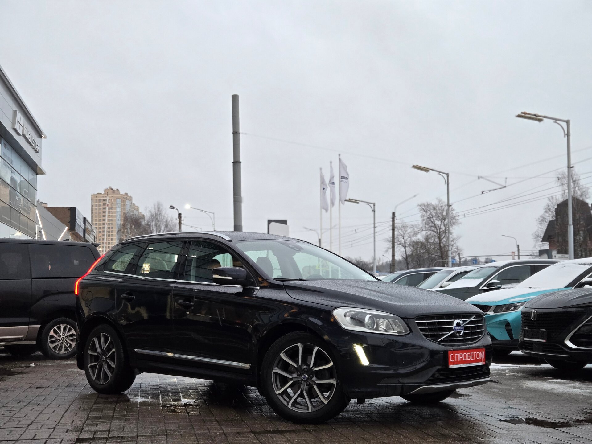 Volvo XC60 YV1****60 с пробегом
