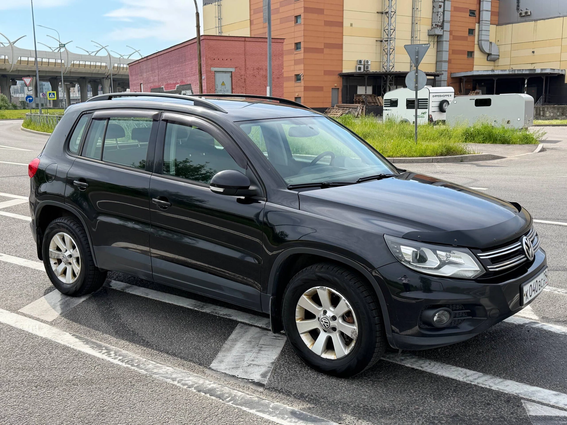 Volkswagen Tiguan XW8****39 с пробегом