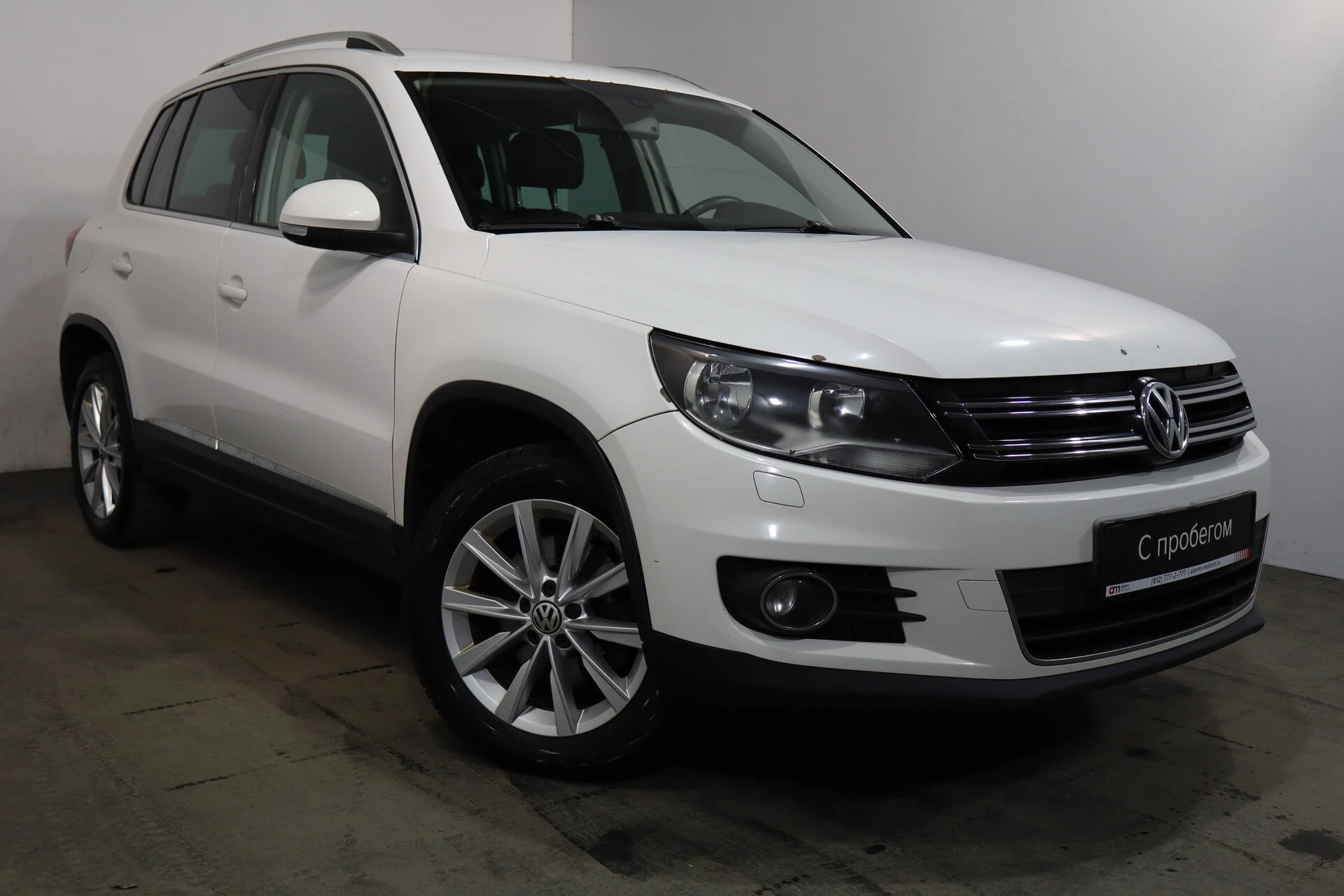 Volkswagen Tiguan XW8****27 с пробегом