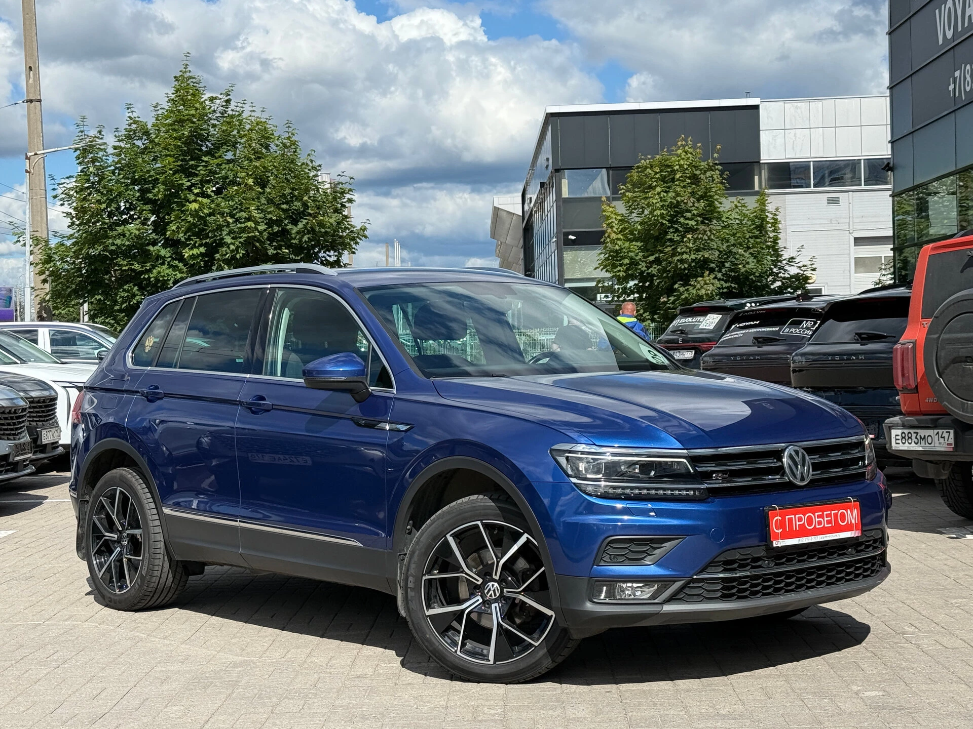 Volkswagen Tiguan XW8****90 с пробегом