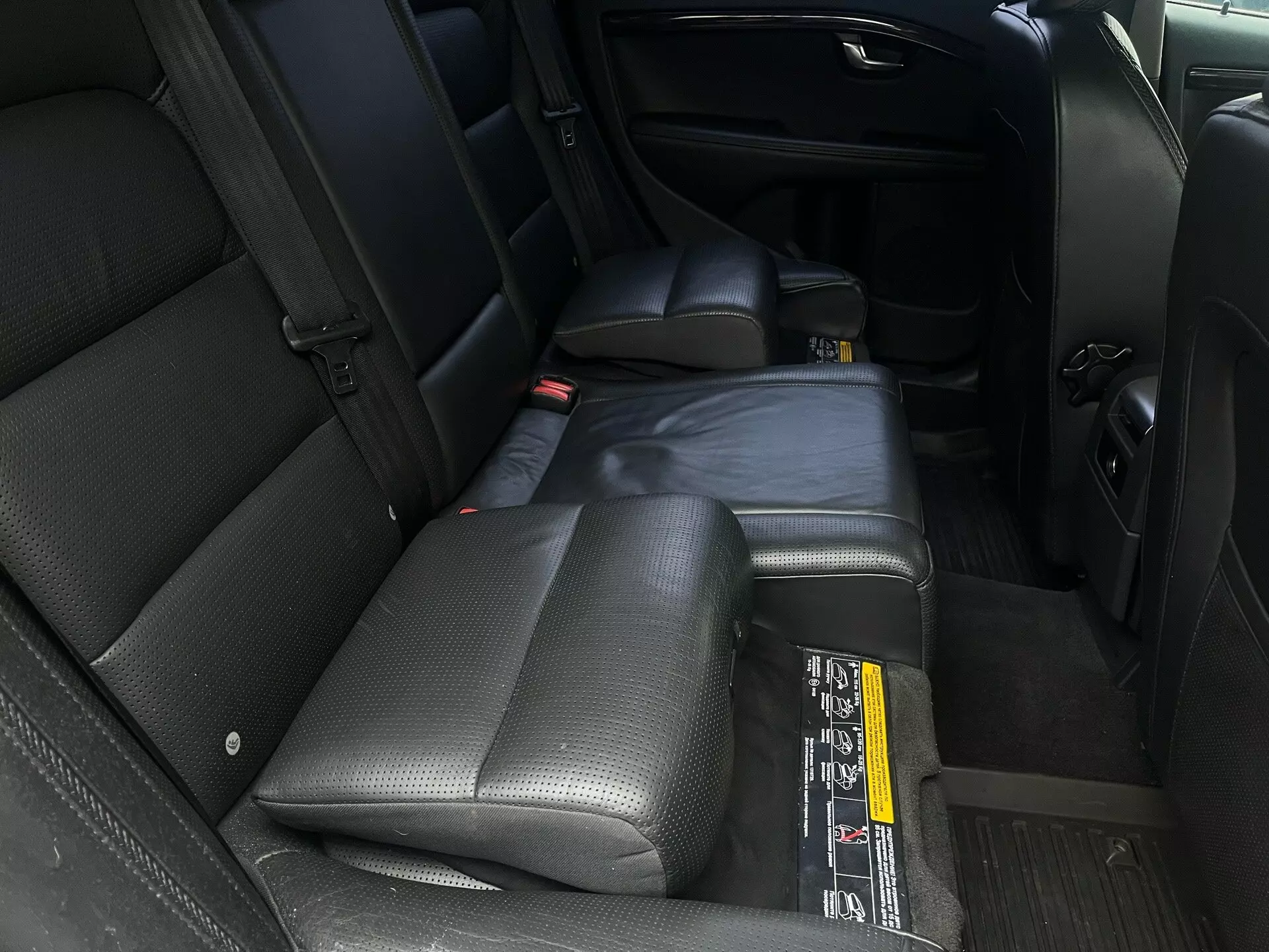 Volvo XC70 YV1****59 с пробегом