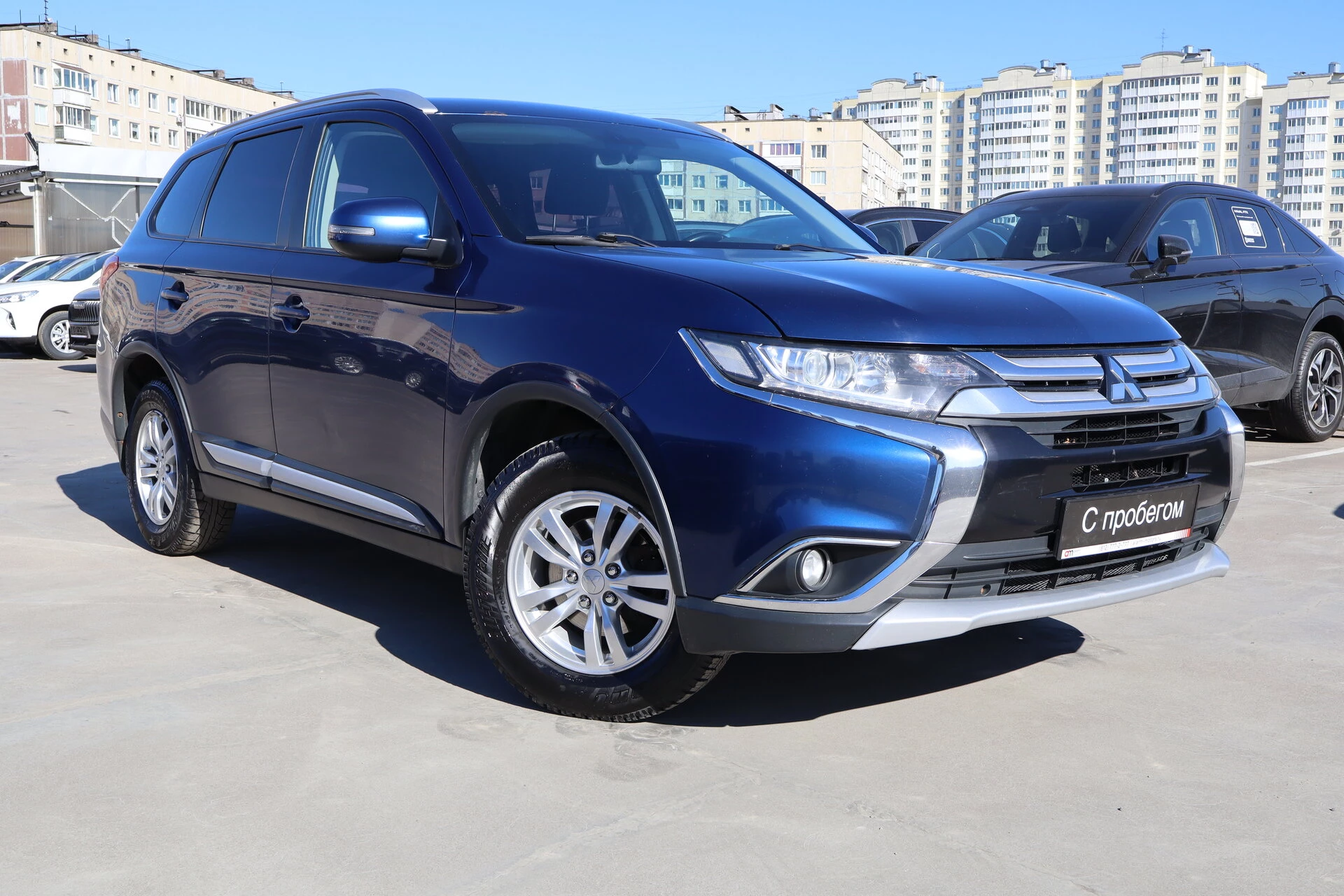 Mitsubishi Outlander Z8T****60 с пробегом