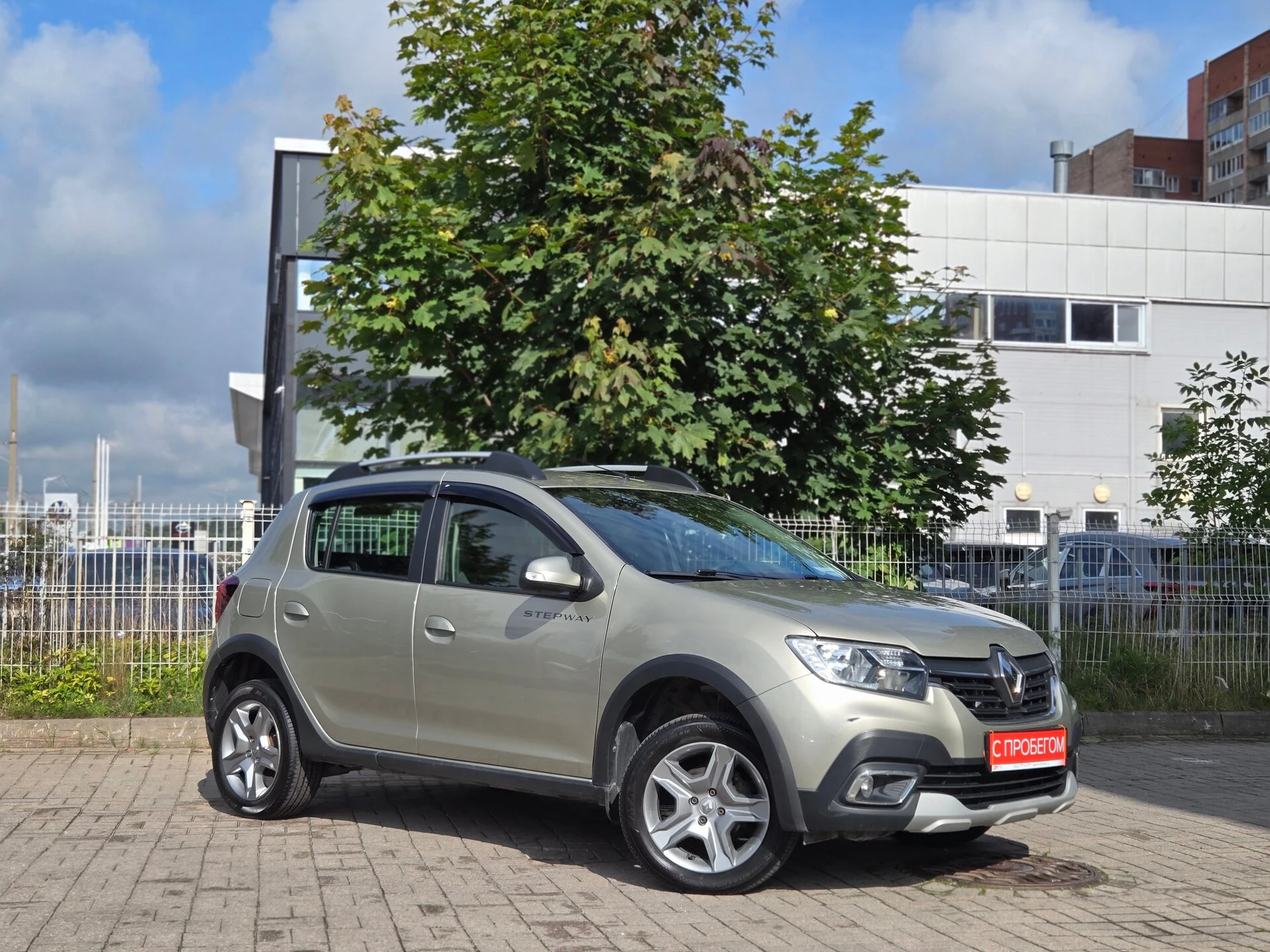 Renault Sandero X7L****26 с пробегом