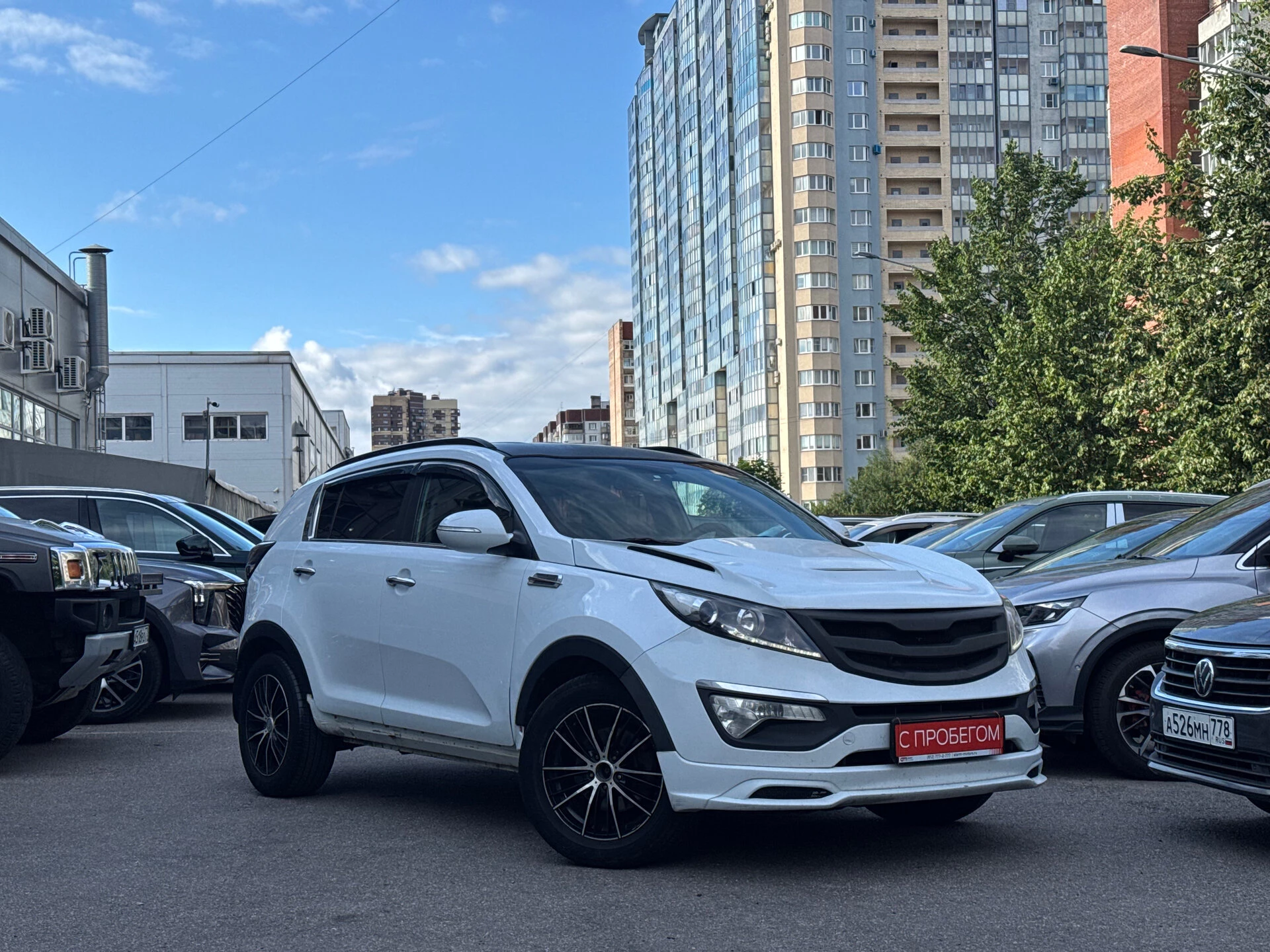 Kia SPORTAGE XWE****80 с пробегом