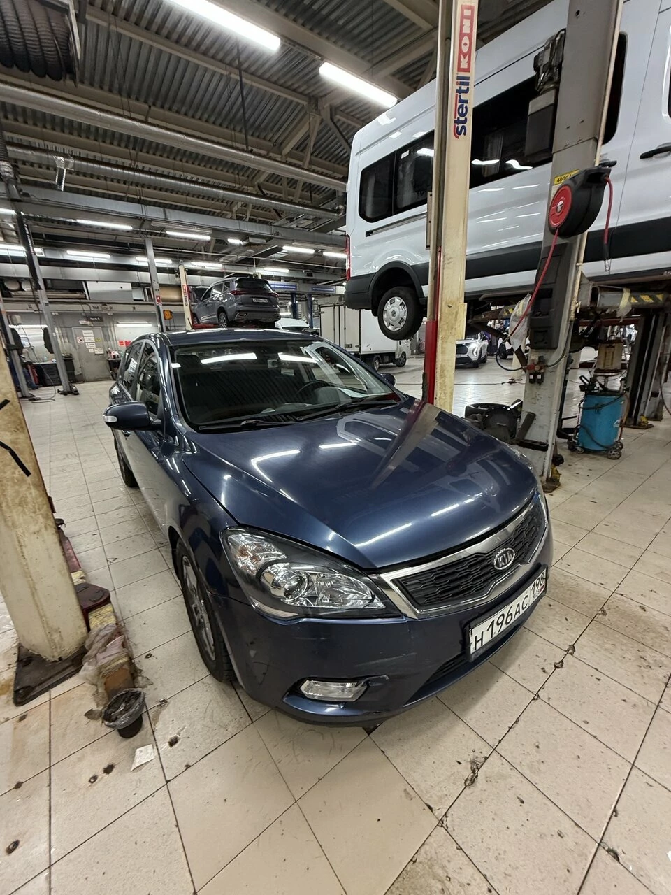 Kia CEED XWE****44 с пробегом
