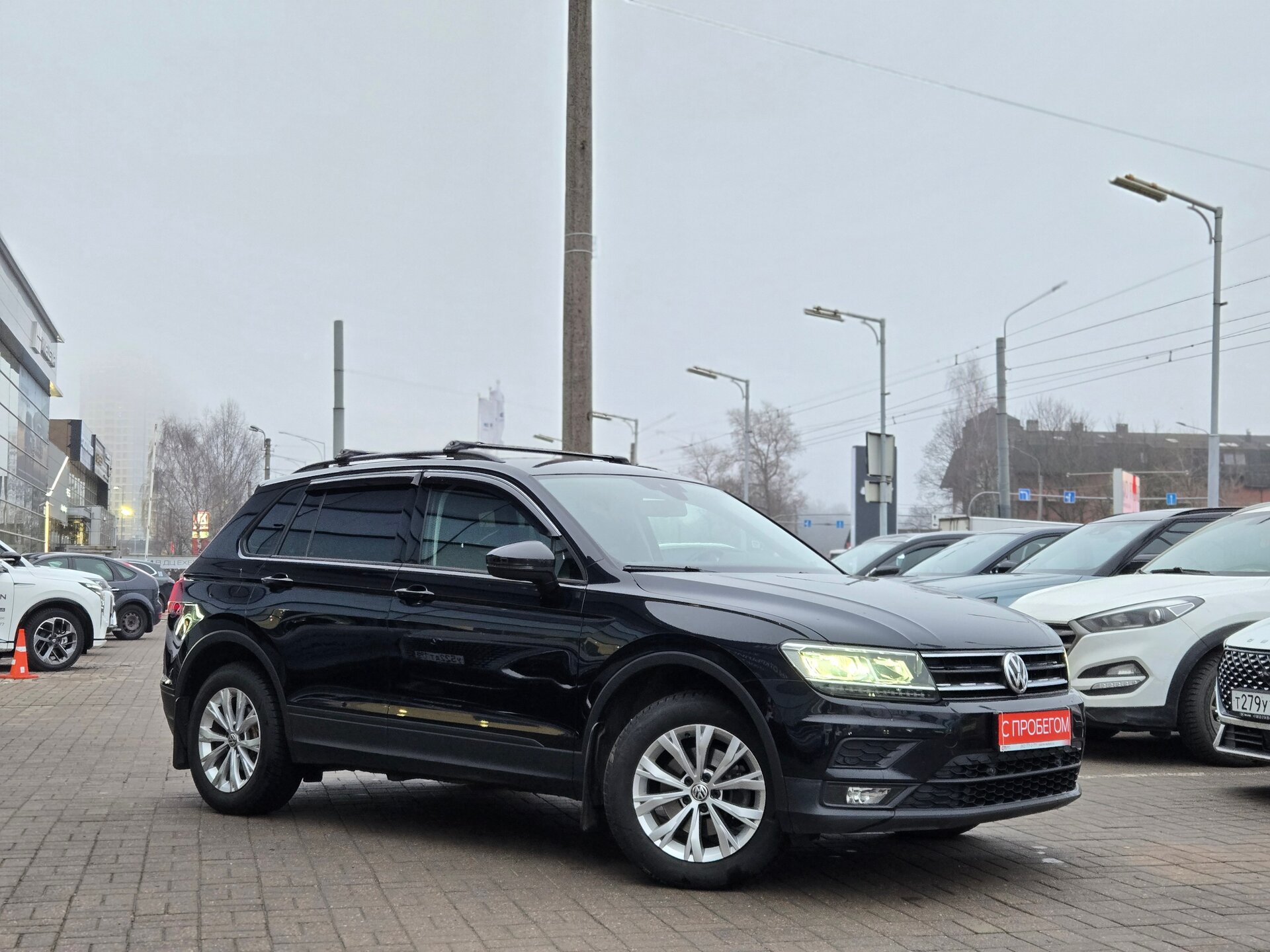 Volkswagen Tiguan XW8****72 с пробегом