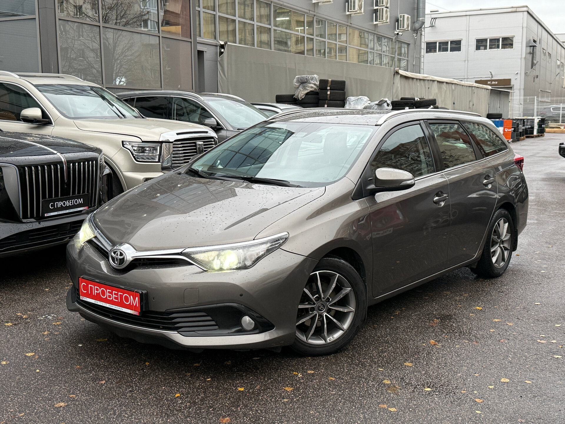 Toyota Auris SB1****99 с пробегом