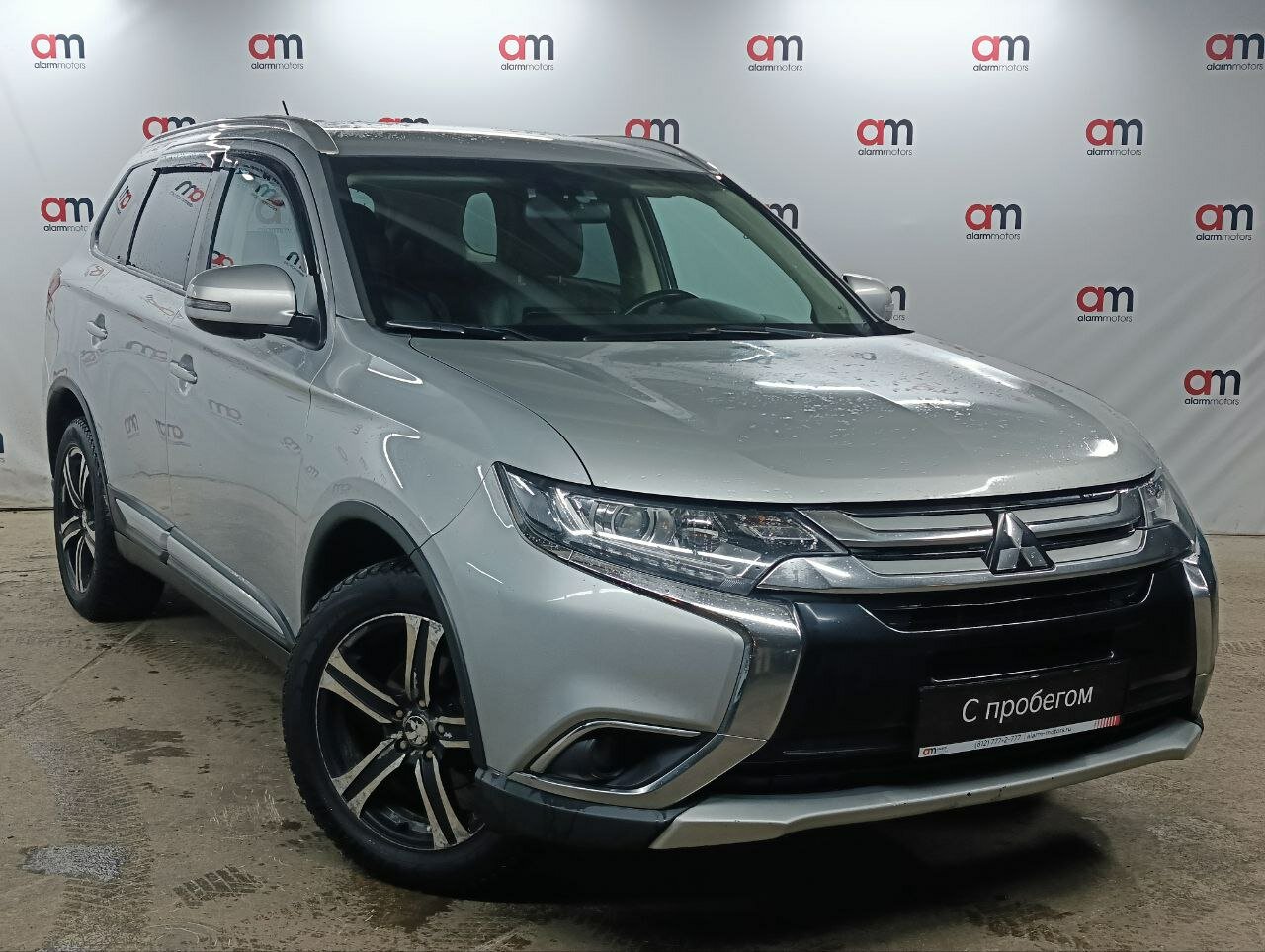 Mitsubishi Outlander Z8T****70 с пробегом