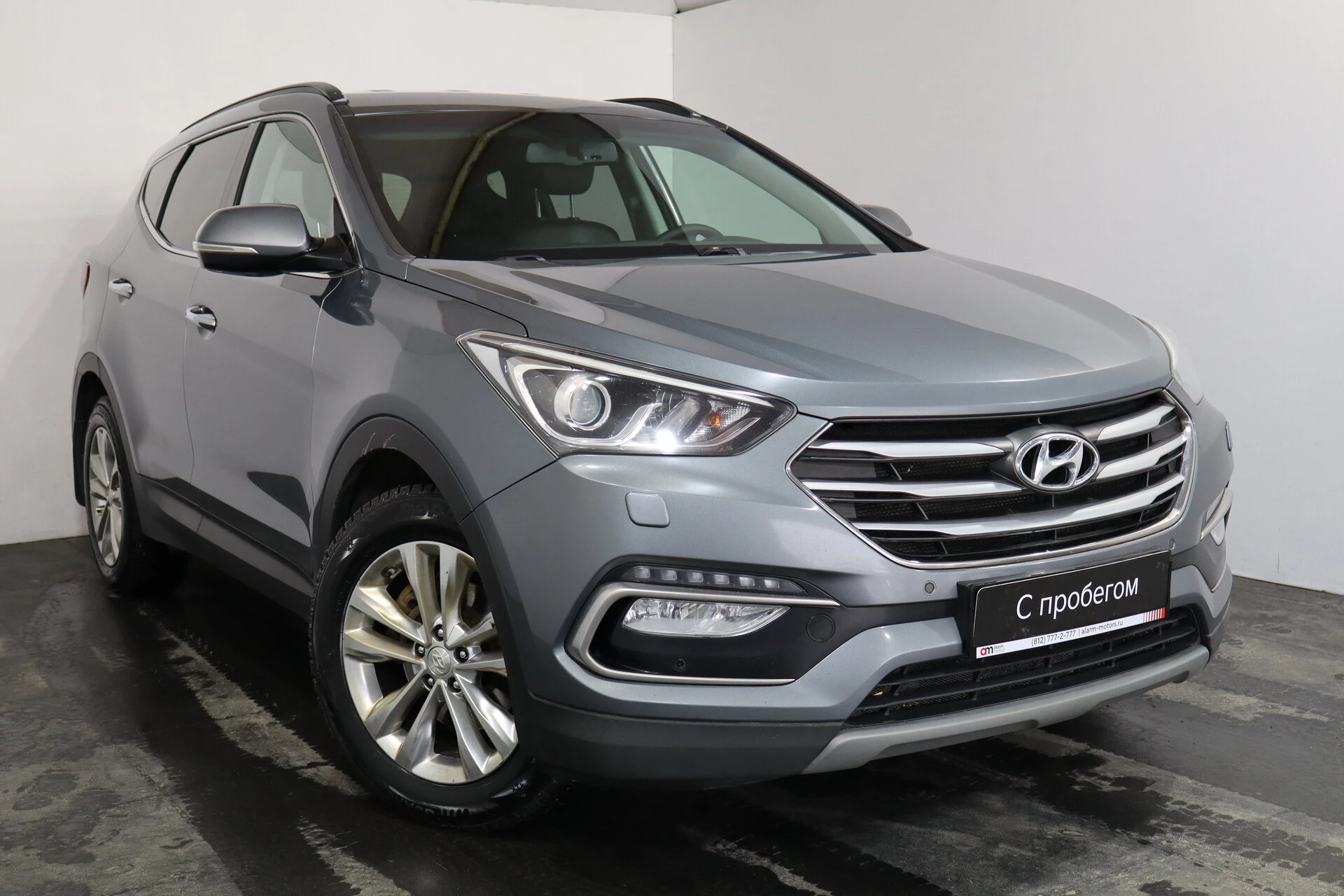 Hyundai Santa Fe XWE****28 с пробегом