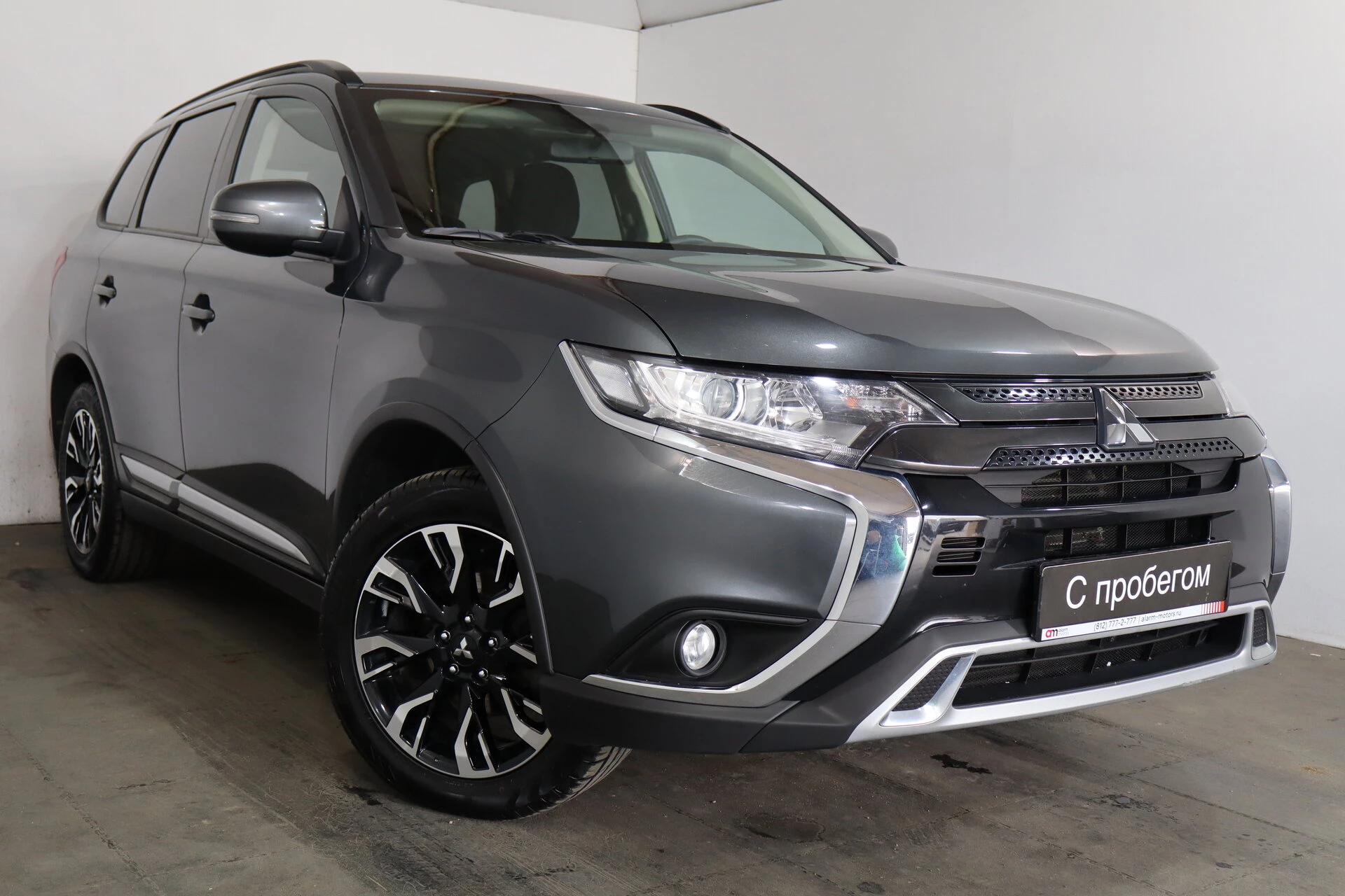 Mitsubishi Outlander X2M****49 с пробегом
