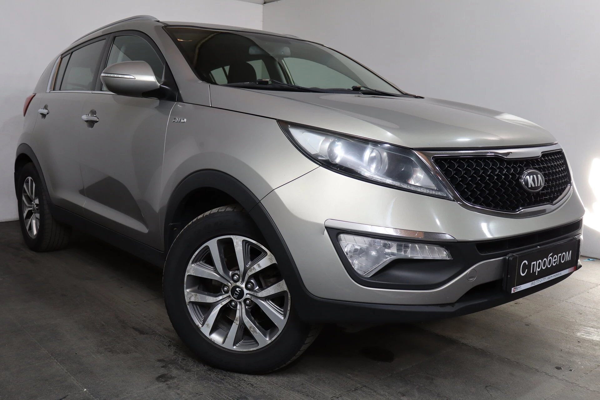 Kia SPORTAGE XWE****25 с пробегом