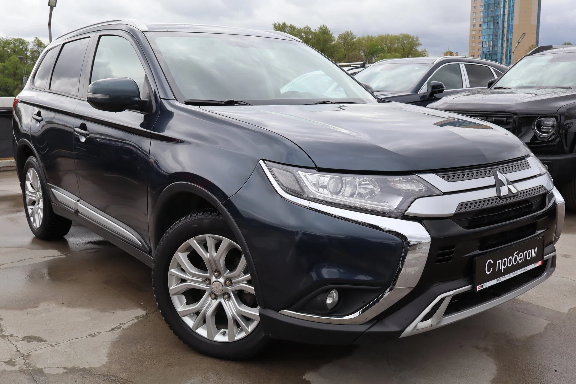 Mitsubishi Outlander Z8T****26 с пробегом