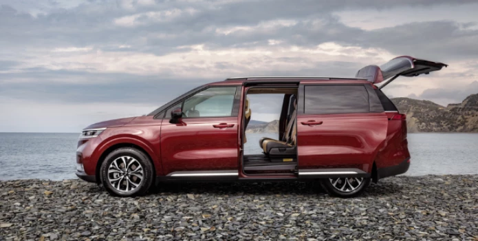 Новый Kia Carnival